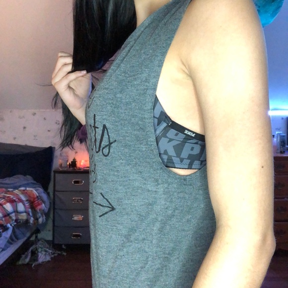 Tank top - Picture 2 of 2